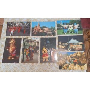 Lot of 8 unused Disneyland Postcards from 1977- Excellent condition